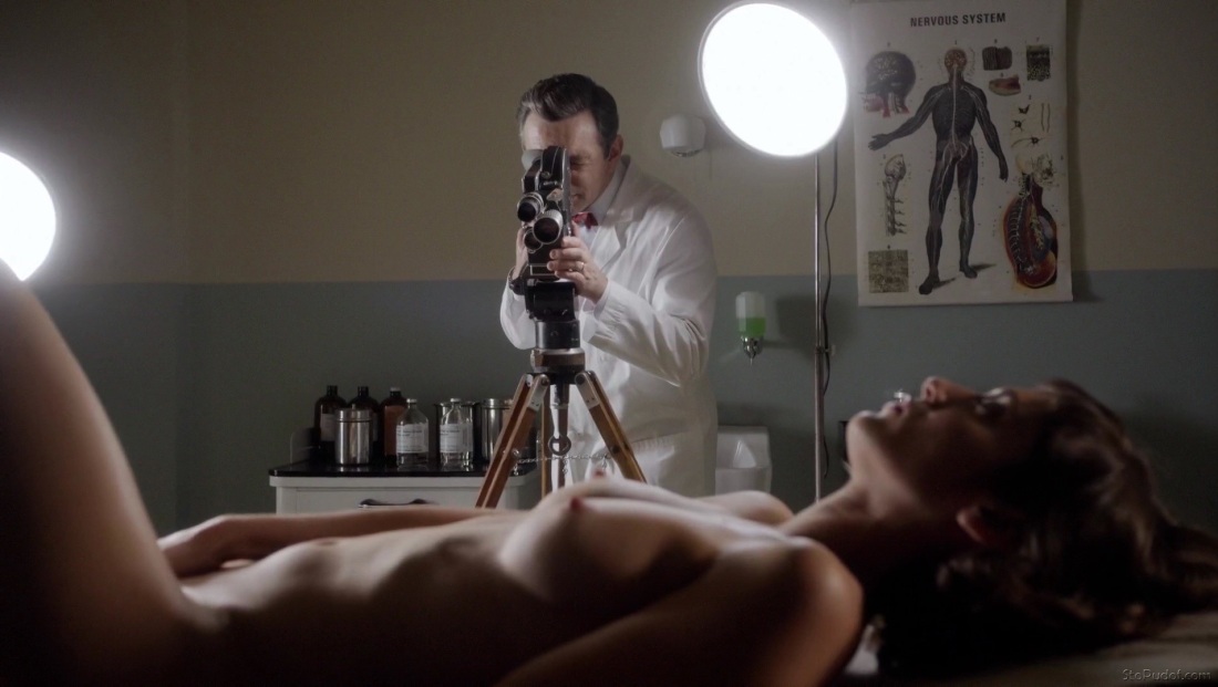 Лиззи Каплан эротические сцены