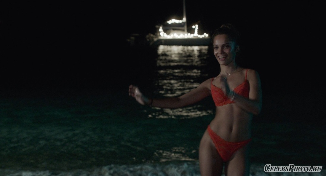 Лола Ле Ланн этот неловкий момент