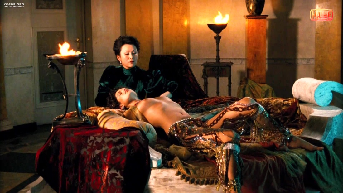 Анна Азарова в фильме Гольфстрим под айсбергом