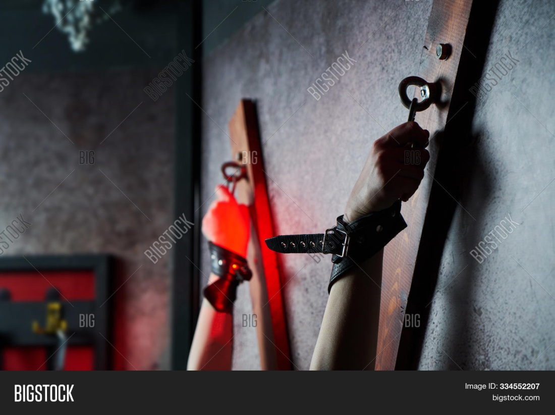 Большие сиськи наручники