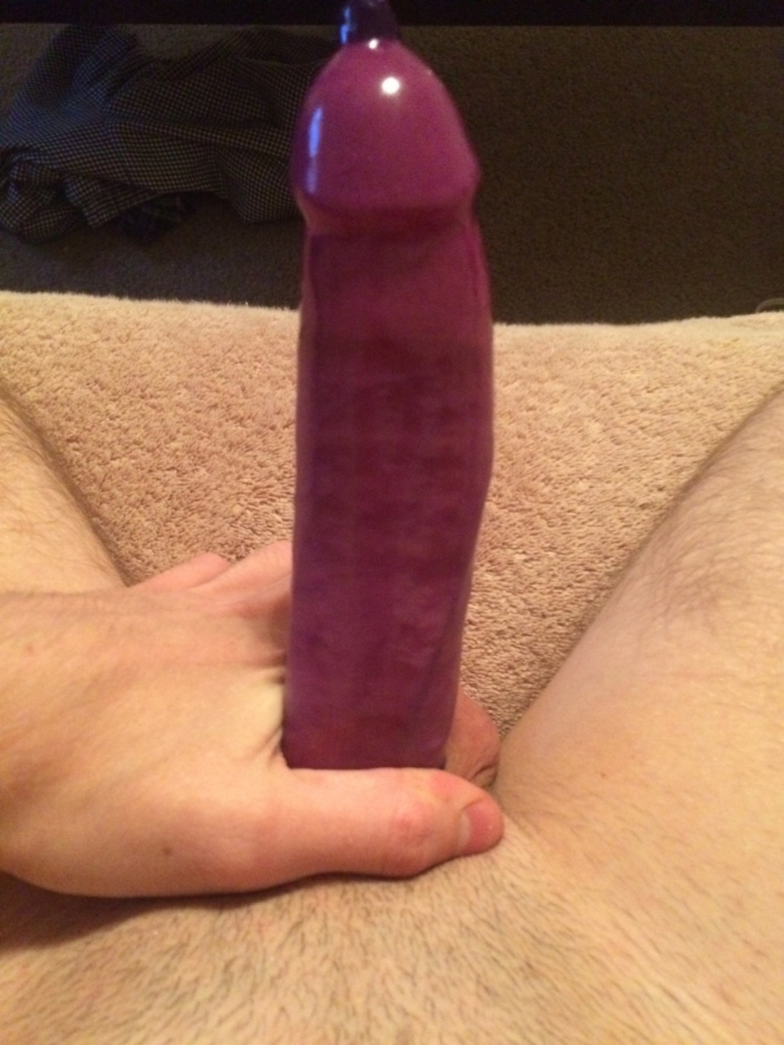 Цветной презерватив на хуе