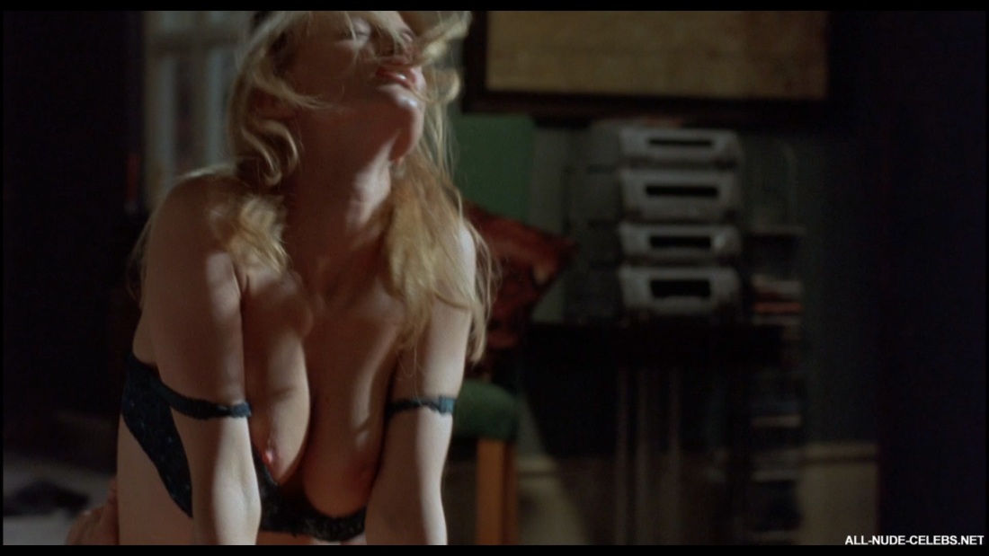 Дженнифер Энистон gangbang