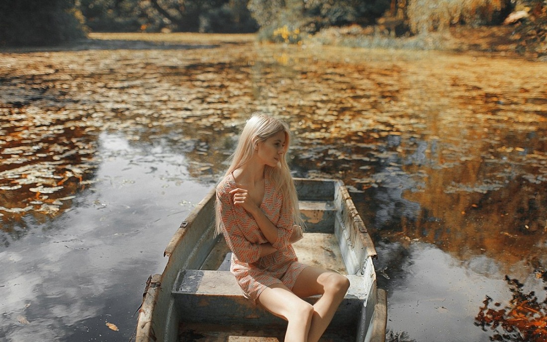 Фотосессия в лодке
