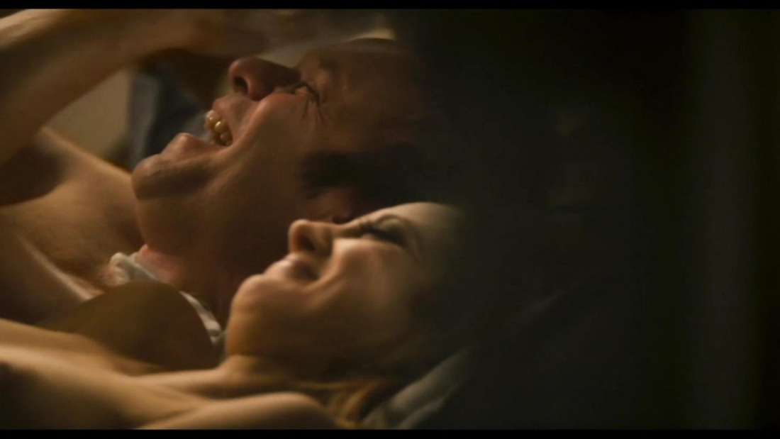 Наоми Уоттс постельные сцены