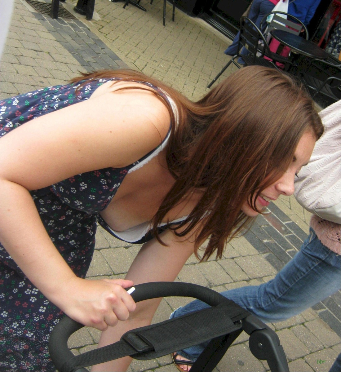 Зрелые в прозрачном без лифчика