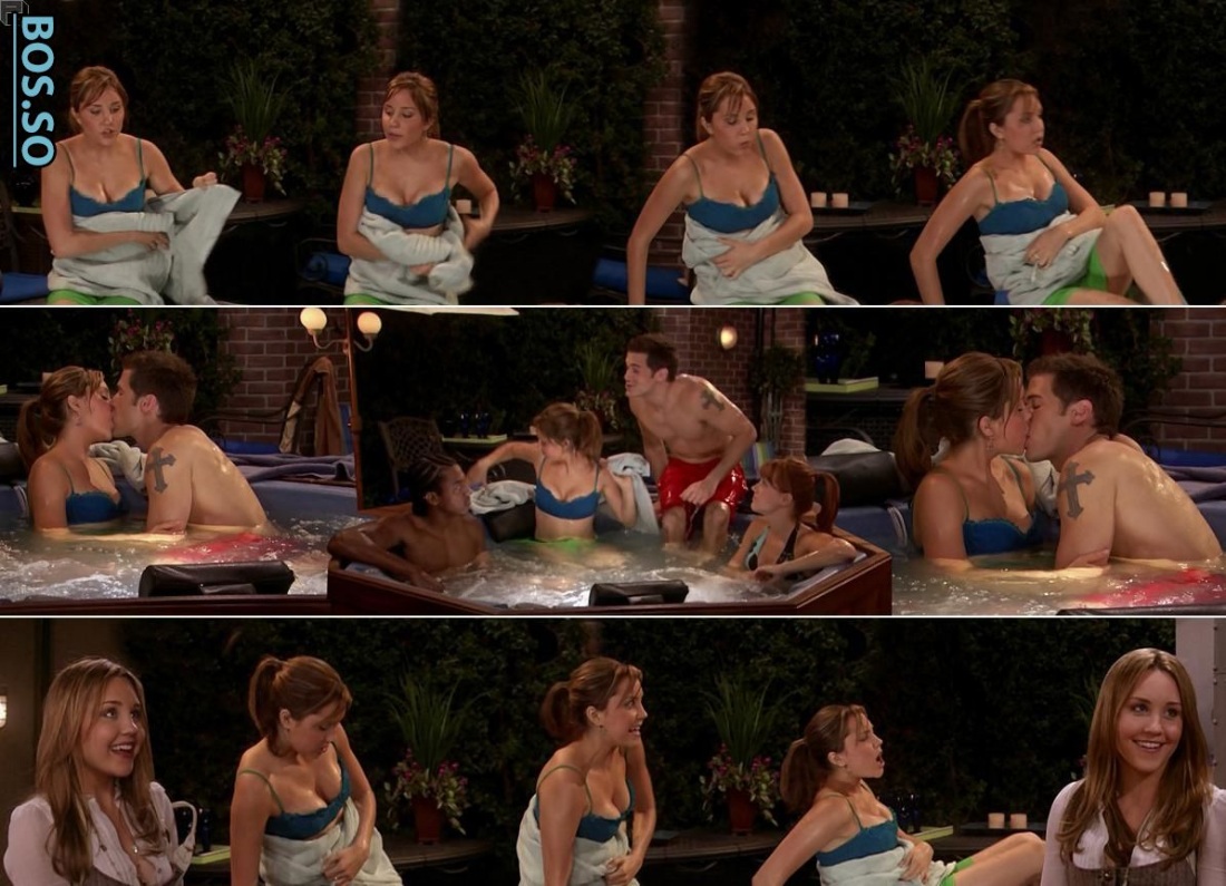 Аманда Байнс показывает сиськи в фильме