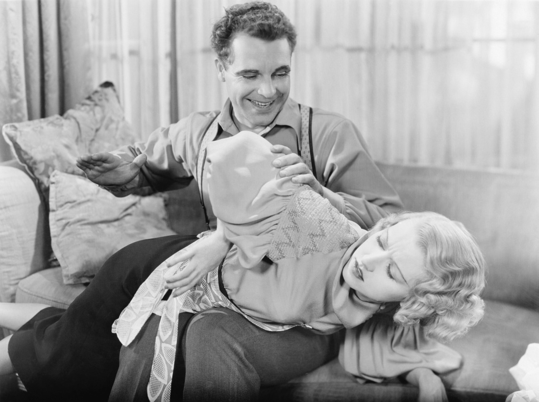 Женские попы после порки