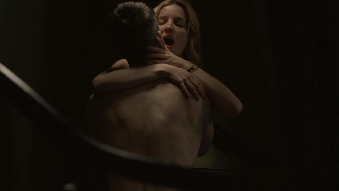 Аннабелль Уоллис постельные сцены