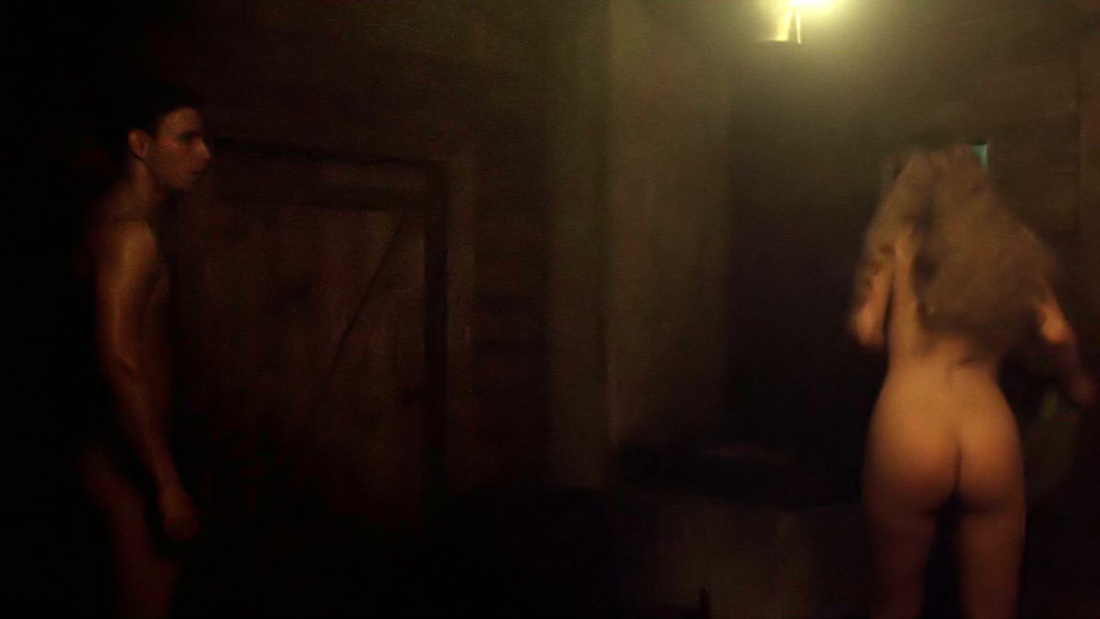 Паулина Андреева топлес