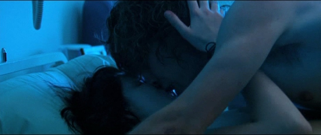 Рейчел хёрд-Вуд голая в фильме