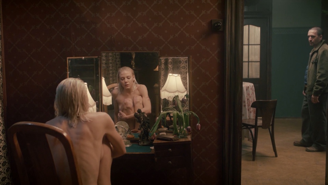 Актриса Михайлова голая