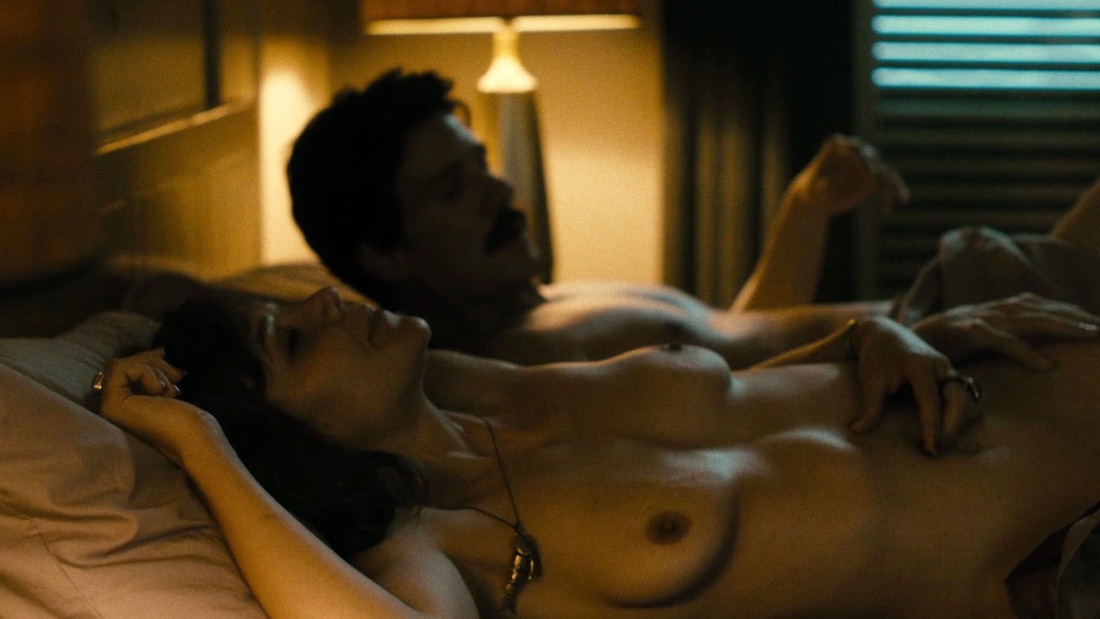 Мэгги Джилленхол двойка сцена ню