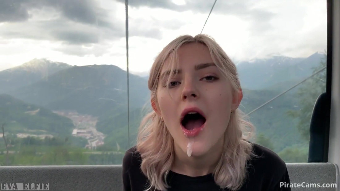 Русская порнозвезда Eva Elfie