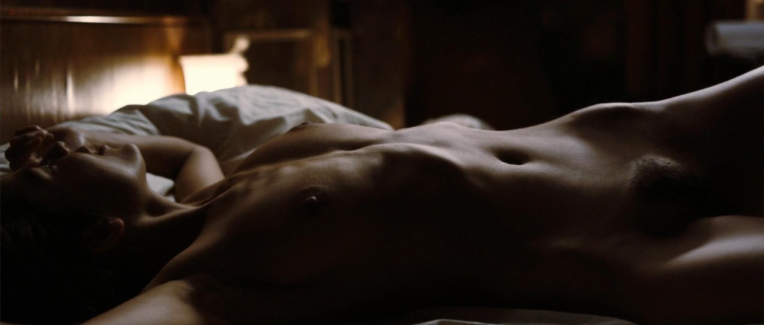 Аурелия Чепулинскайте ню