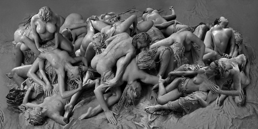 Групповая фотосессия в стиле ню