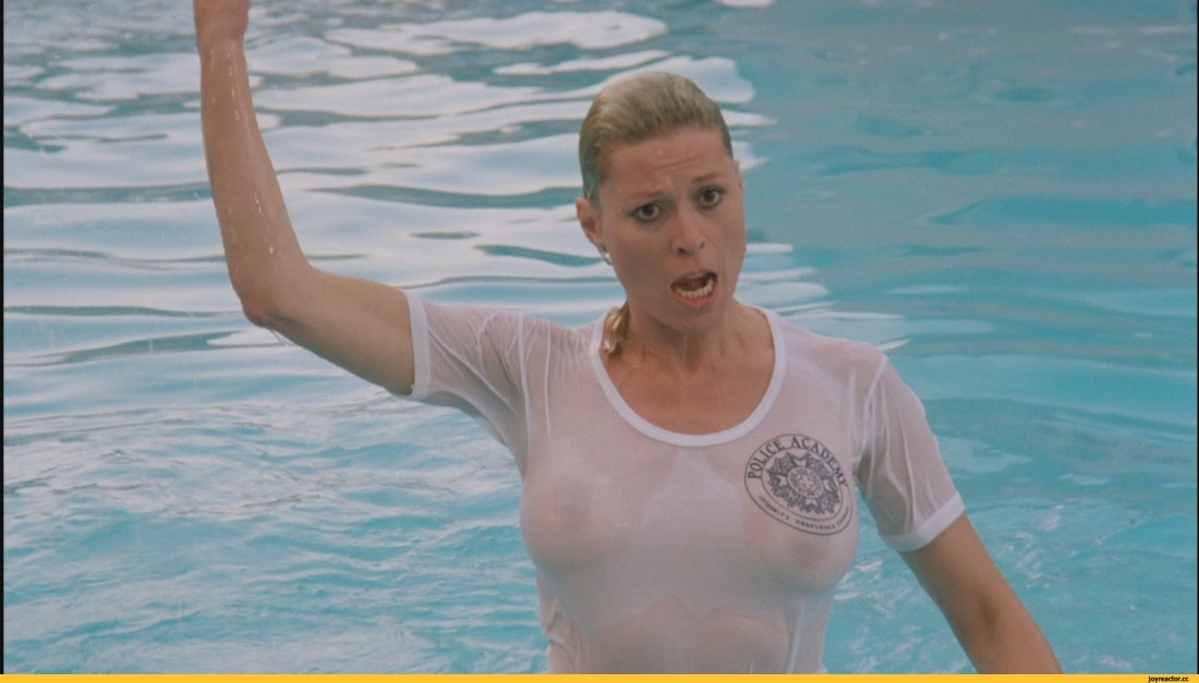 Лесли истербрук бюст