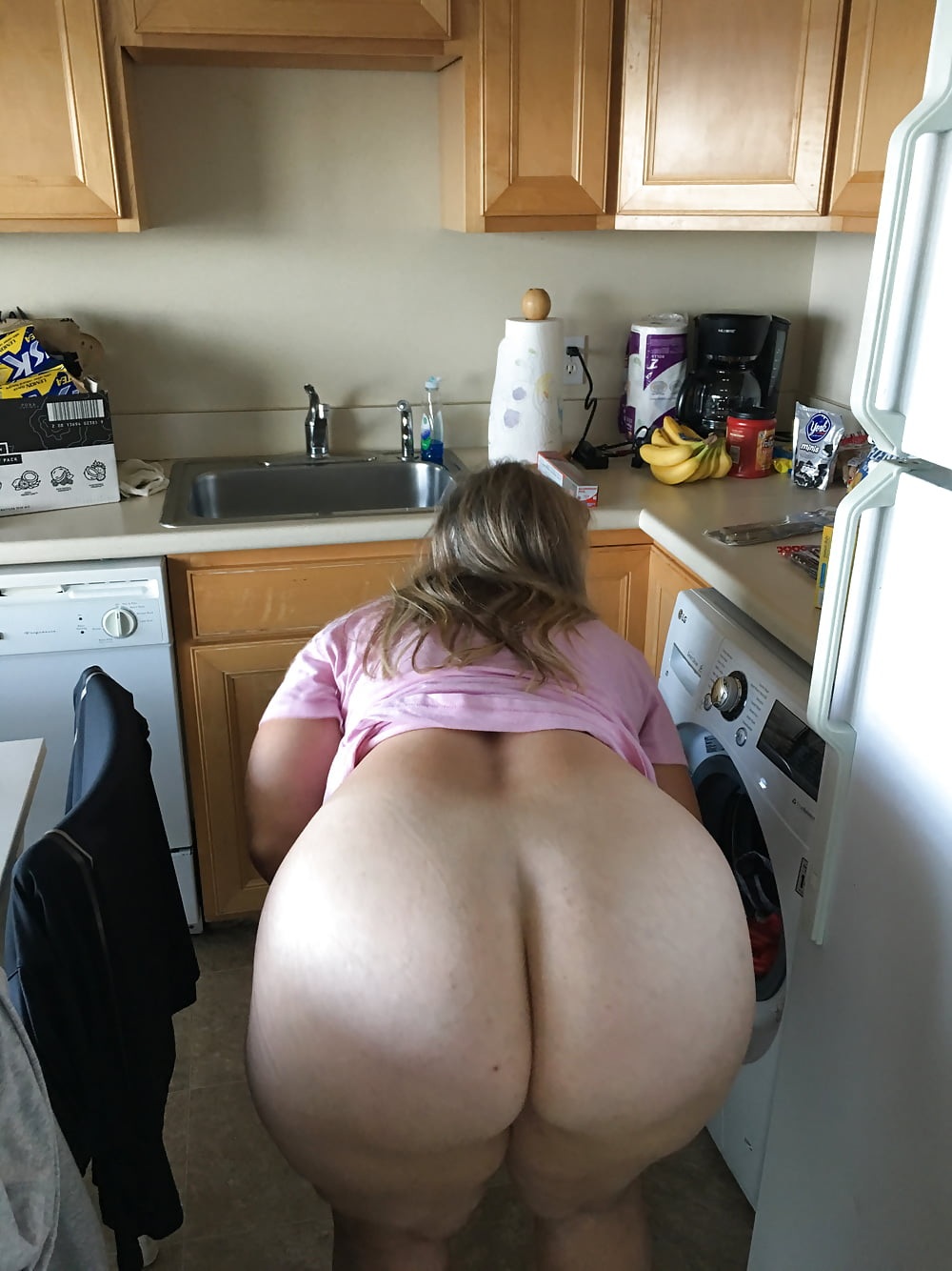 Аппетитные попки домохозяек