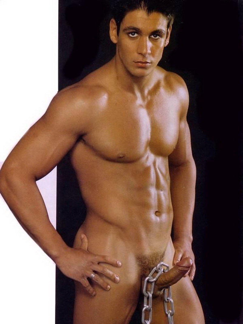 Джерард Батлер голый