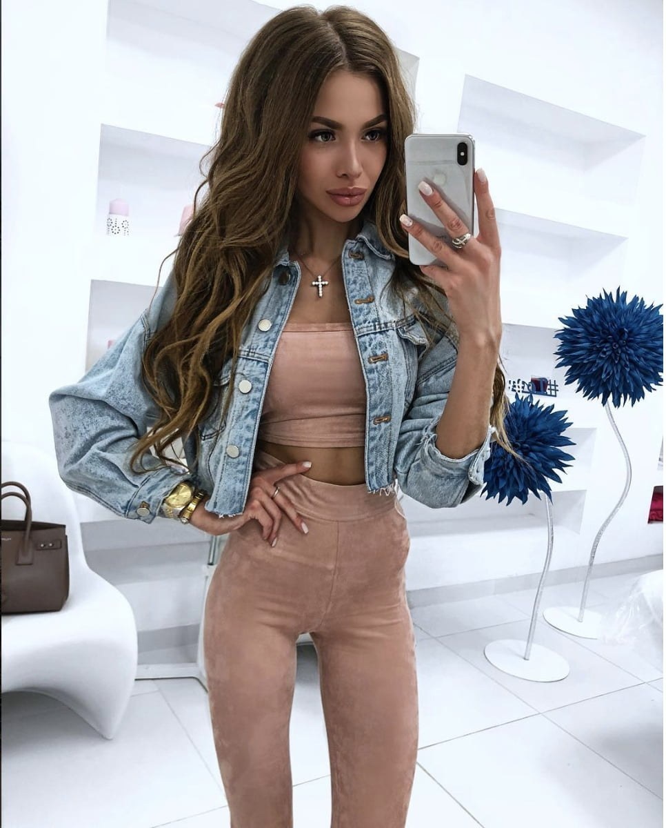 Арина Дроздецкая модель ню