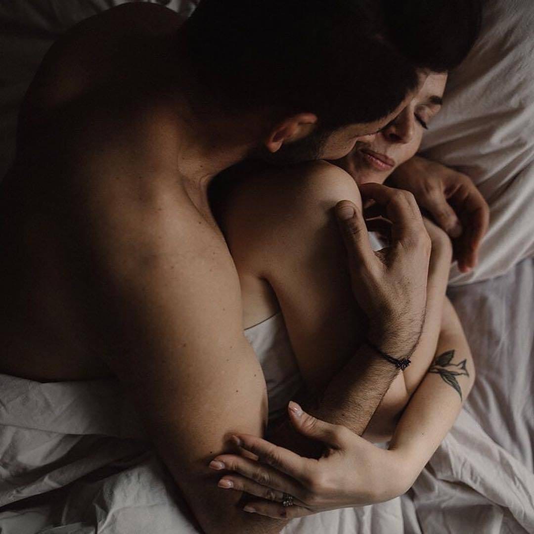 Завтрак в постель с минетом