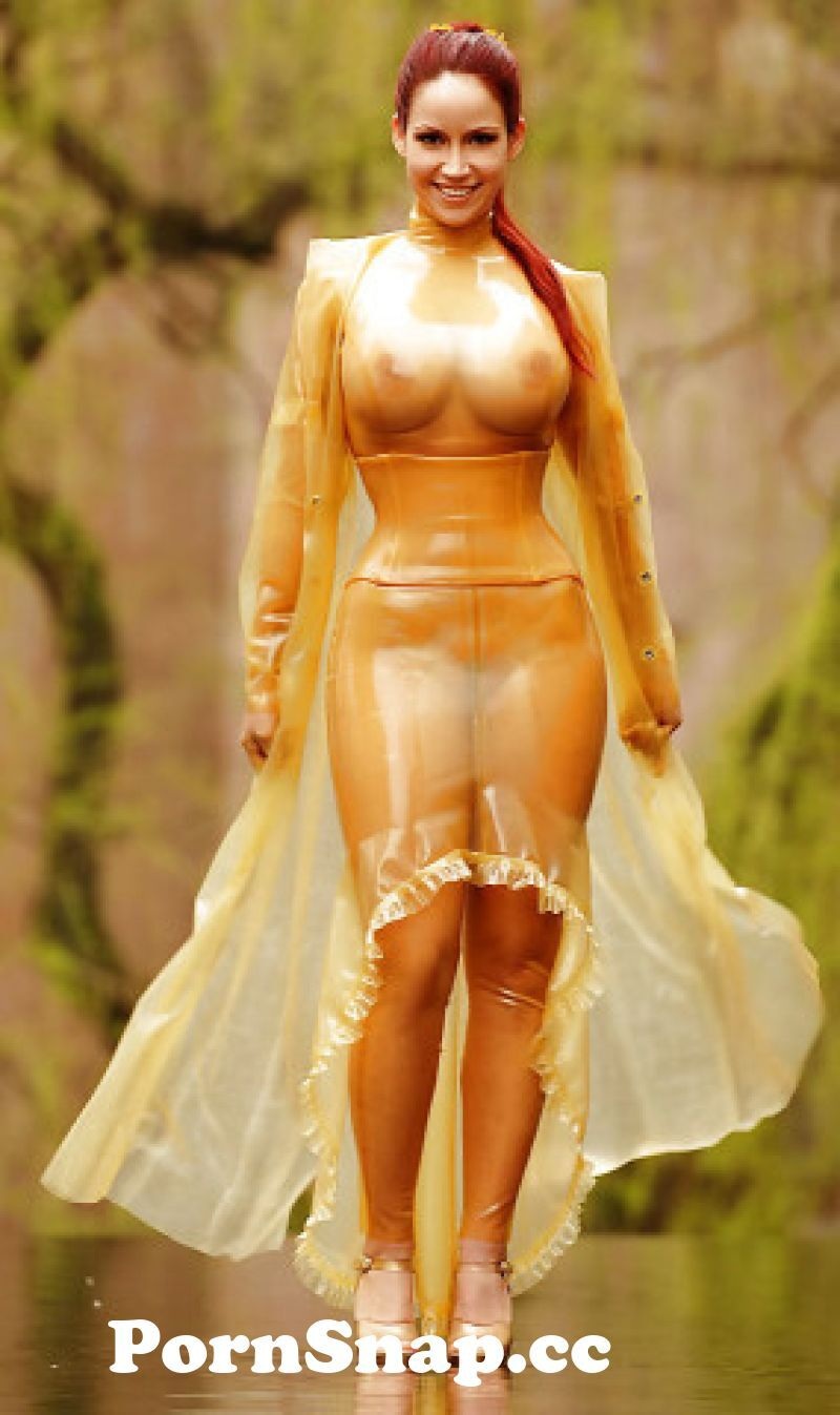 Голые женщины в чулках в сетку