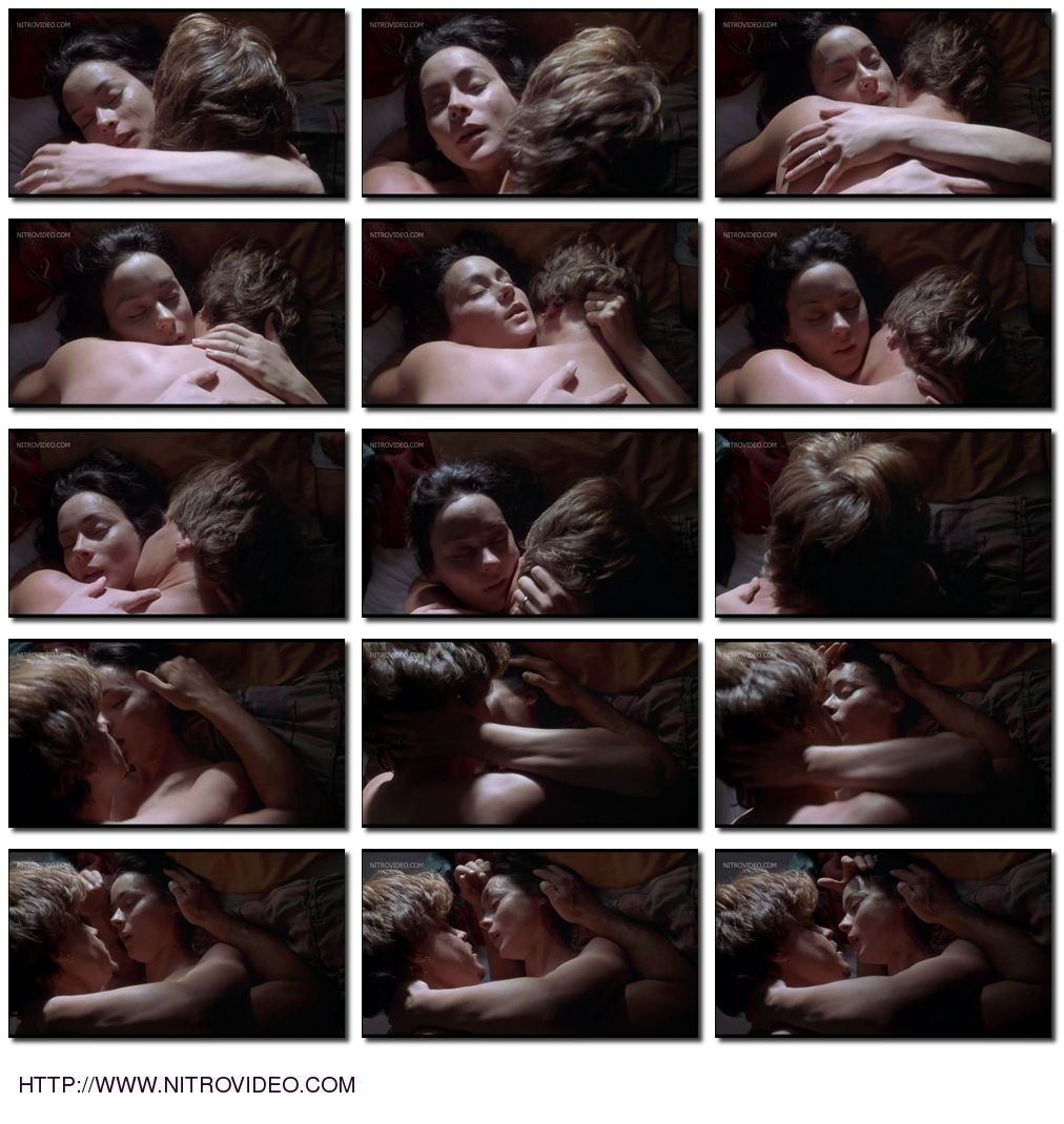 Дженнифер Тилли 1998 сиськи