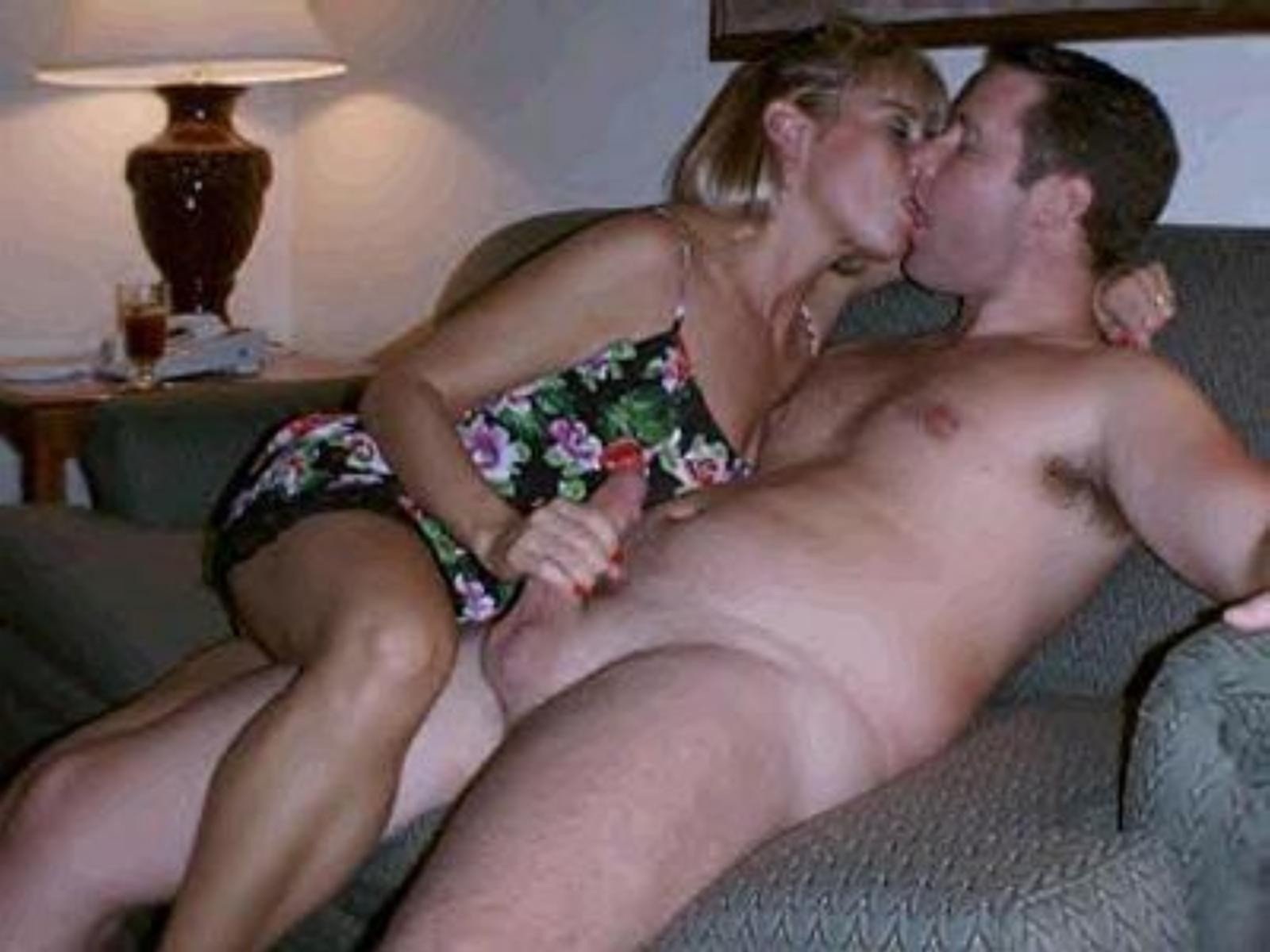 мастурбация жены перед мужем смотреть фото 105