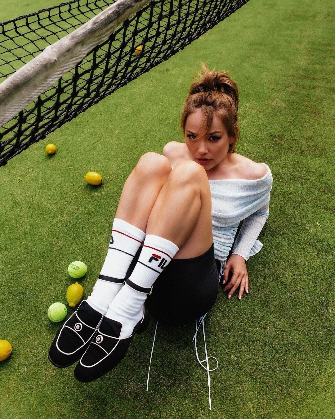 Порнографии с Лерой из реальных пацанов