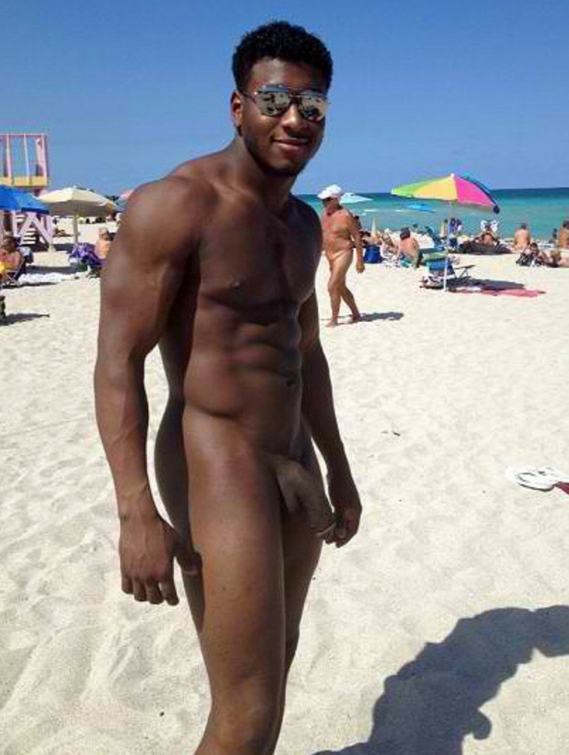 Огромный черный член пляж