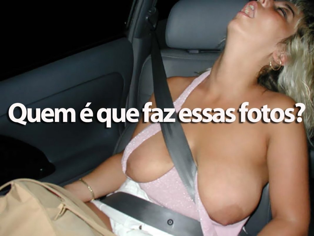 Засветила грудь в авто