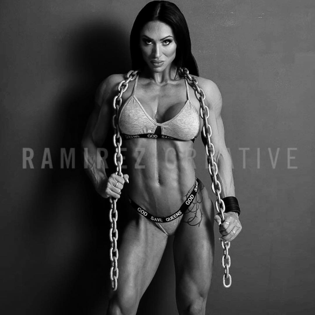 Женщина культуристка g-Drive КВН