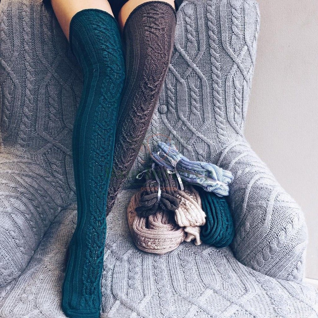 Эротика зеленые гольфы