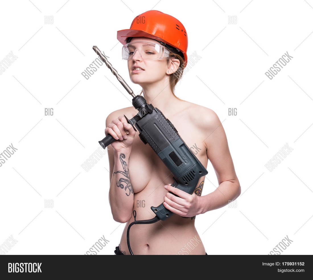 Женщина Строитель в каске nude