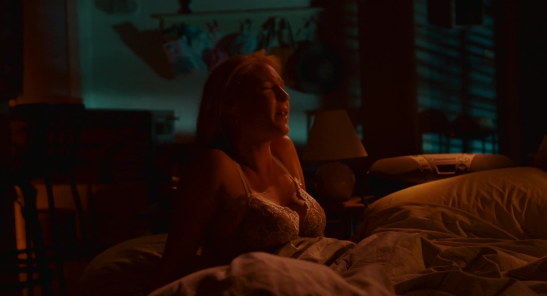 Кэтрин Хан голая в кино