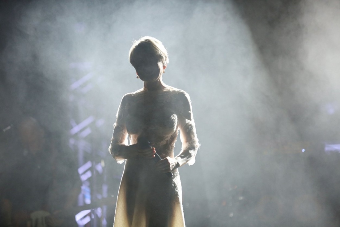 Анжелика Неволина в молодости голая