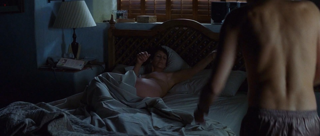 Катрин Коркоран сиськи