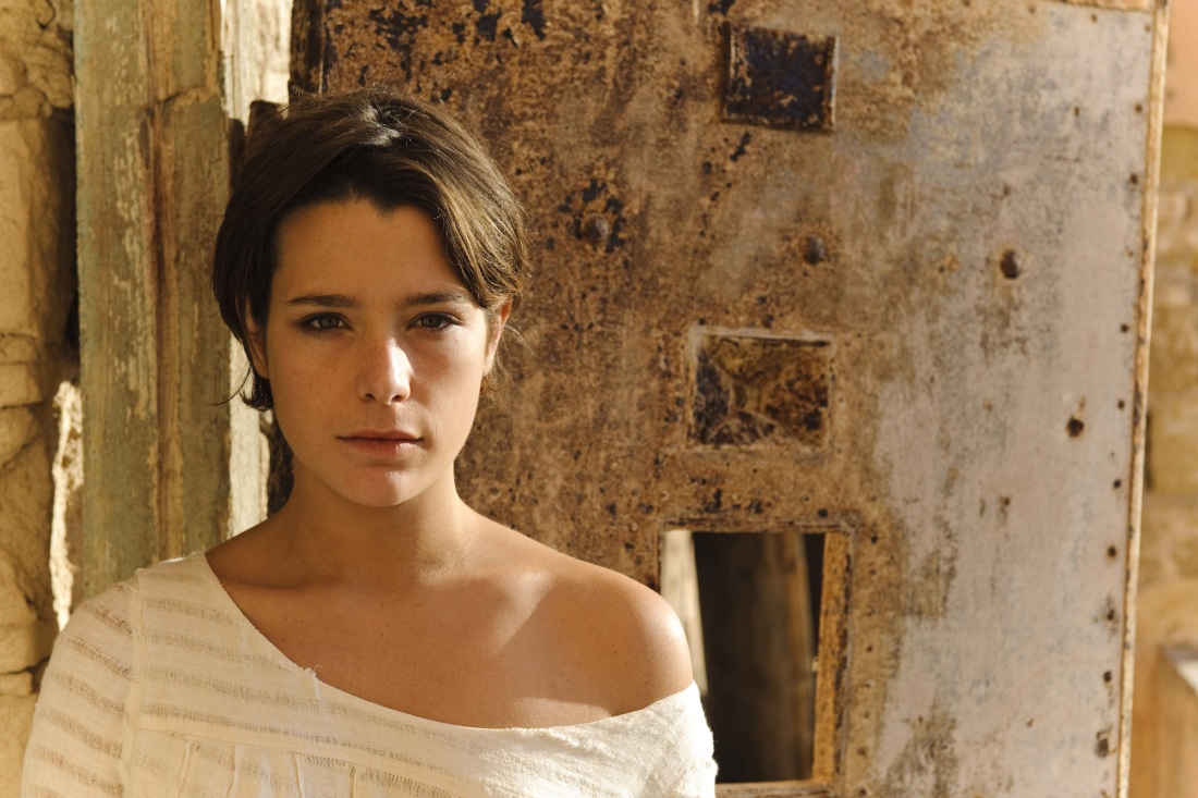 Sex blond babami v trusah Rebecca Jane Smyth