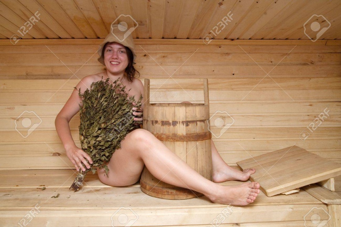 Деревенские девки в бане