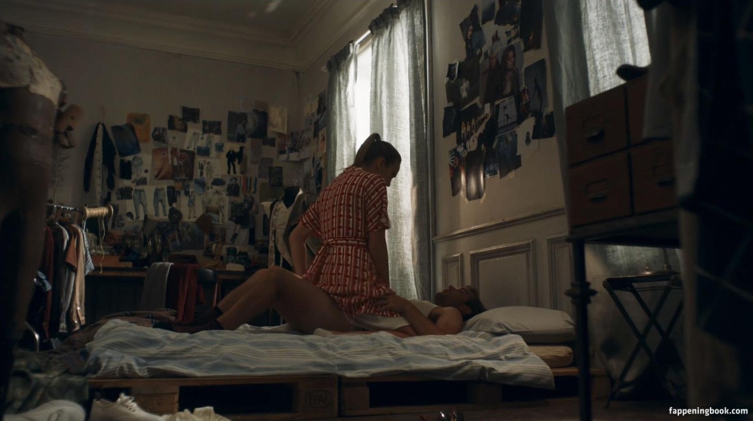 Эми мэнсон эротические сцены