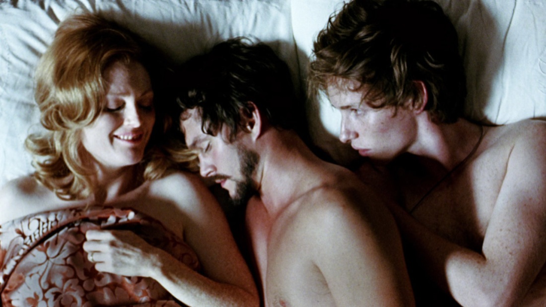 Хью Дэнси голый