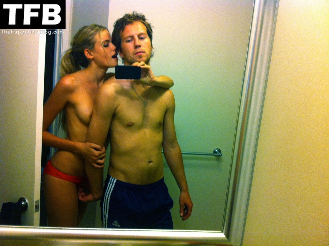 Габриэлла хольстен сиськи