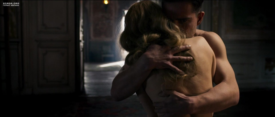 Юлия Хлынина голая в фильме Дуэлянт