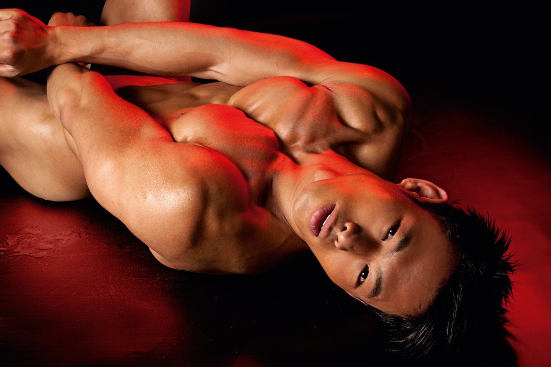 Голые азиатские мужчины