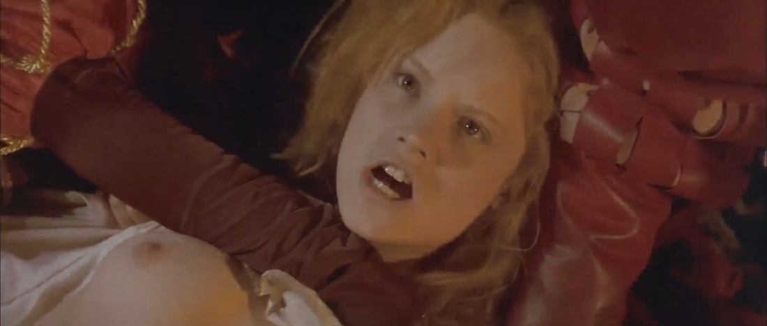 Дженнифер Джейсон ли голая