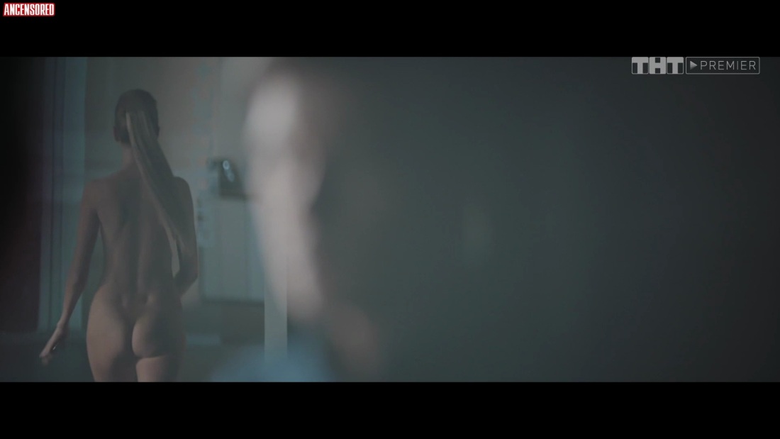 Анна Фомина актриса в купальнике