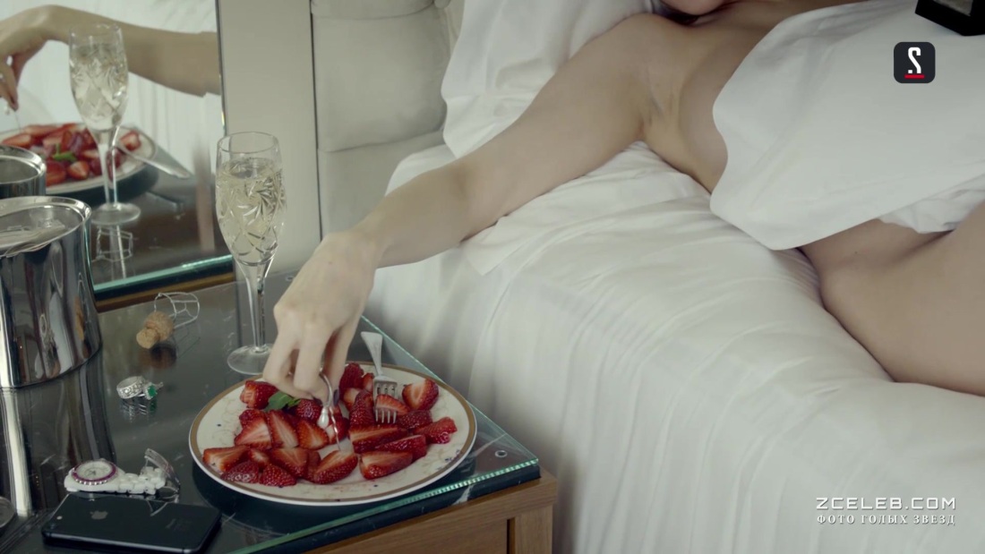 Самая молодая фотомодель ню