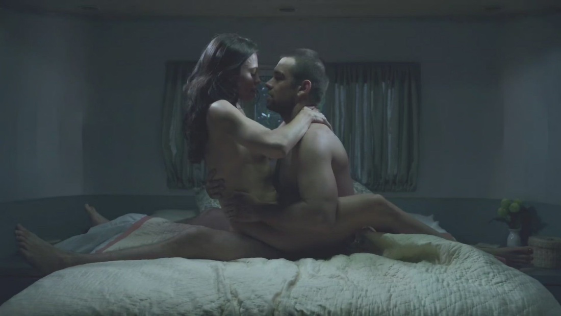 Люси Гриффитс эротические сцены