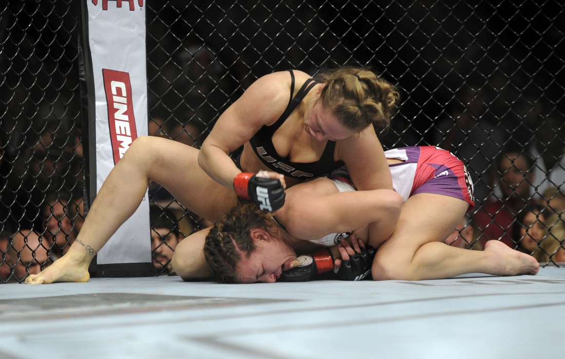 Крис киборг: «Ронда Раузи была опаснее Кайлы Харрисон»