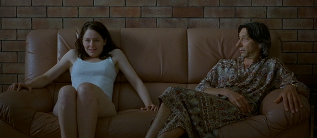 Грейс Гаммер голая