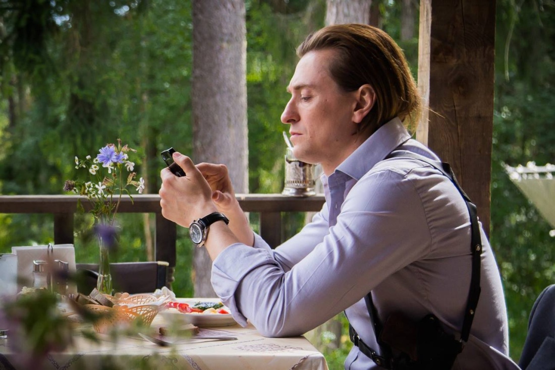 Сергей Безруков плачет